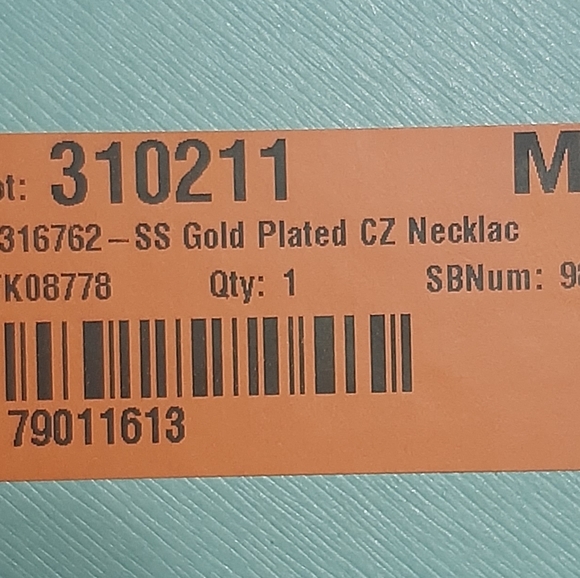 Real Cubic Zirconia Gold Plated Silver Set - Picture 8 of 10